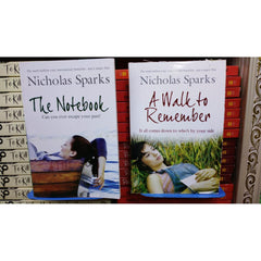 The Notebook / A Walk To Remember (Pack Of 2) English Books